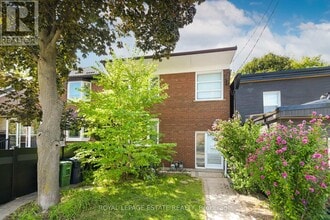 Building Photo - 106 Main St