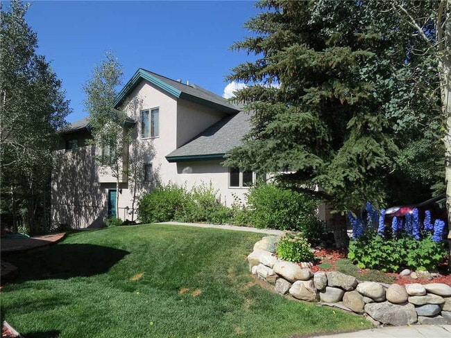 Building Photo - 54 Ensign Dr