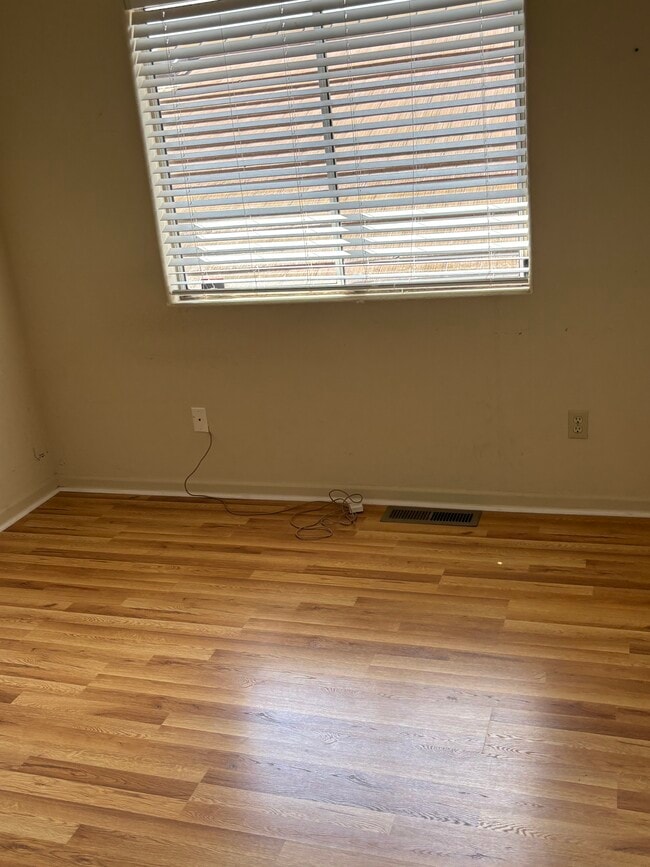 Foto del edificio - 17610 Winding Creek Rd