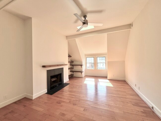 Photo - 1413 Hopkins St NW Apartment