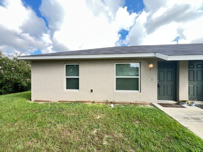 Foto del edificio - Modern Comfort Meets Southern Charm at 2BD...