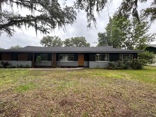 Building Photo - 3465 Peacock Ln