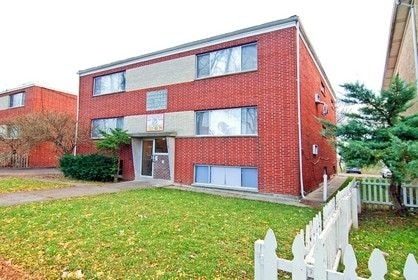 Building Photo - 2117 Lorraine Ave