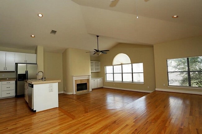Building Photo - 3576 Link Valley Dr.