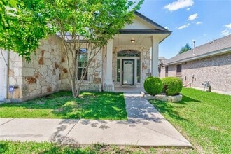 Building Photo - 10816 Pall Mall Dr