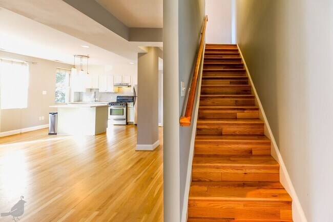 Foto del edificio - 423 18th St NE