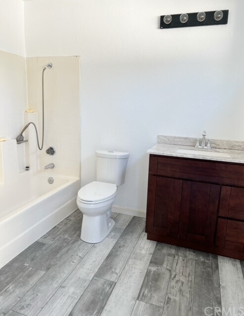 Building Photo - 2223 Monroe St