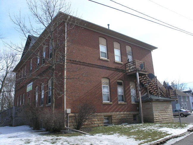 Building Photo - The Canfield Apartments