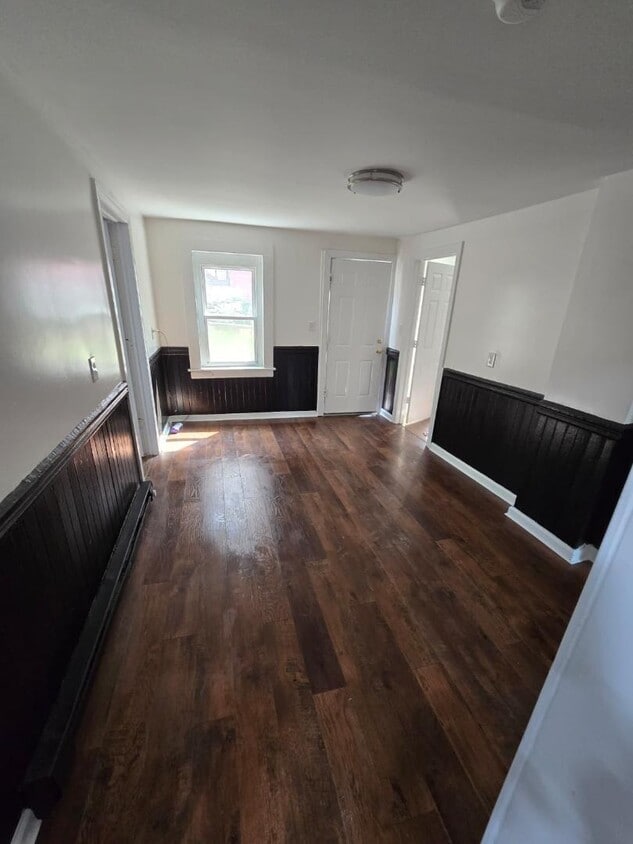 Foto principal - 135 Willow St