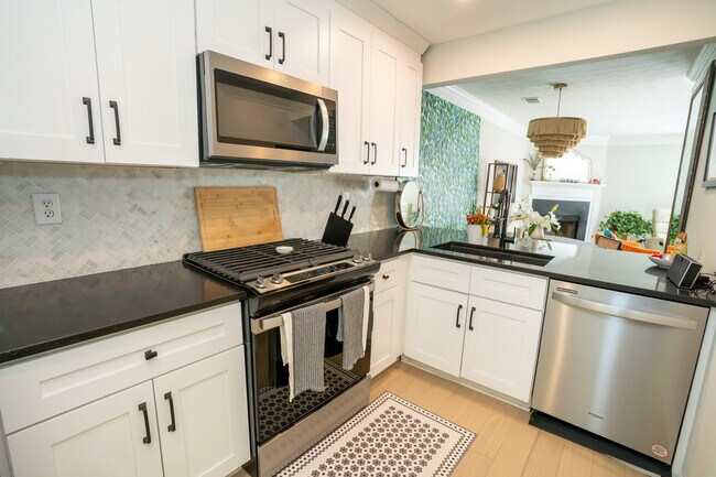 Foto del edificio - 1290 Warsaw Rd