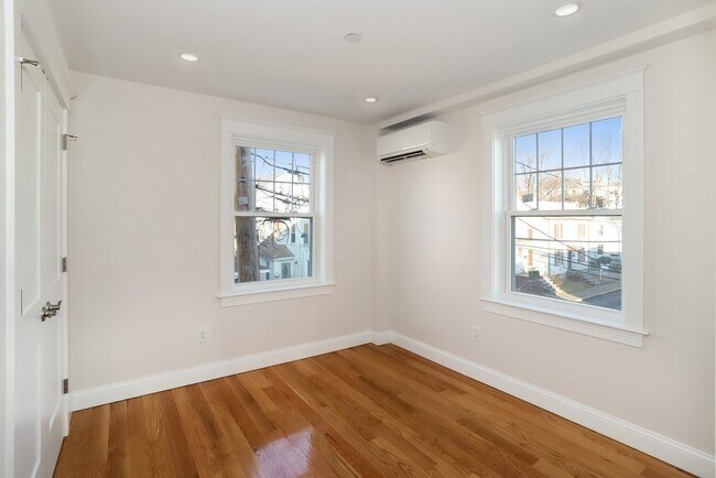 Foto del edificio - 25 Everett St