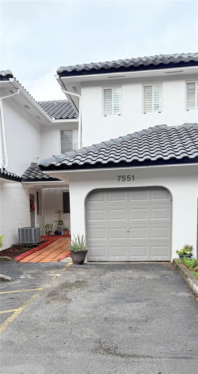 Building Photo - 7551 NW 174th Terrace