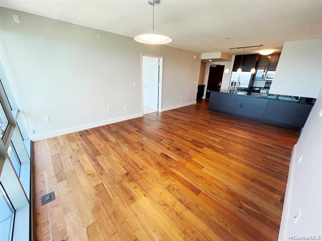 Foto del edificio - 1189 Waimanu St