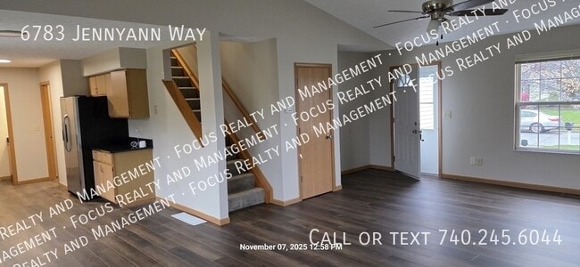 Foto del edificio - 6783 Jennyann Way