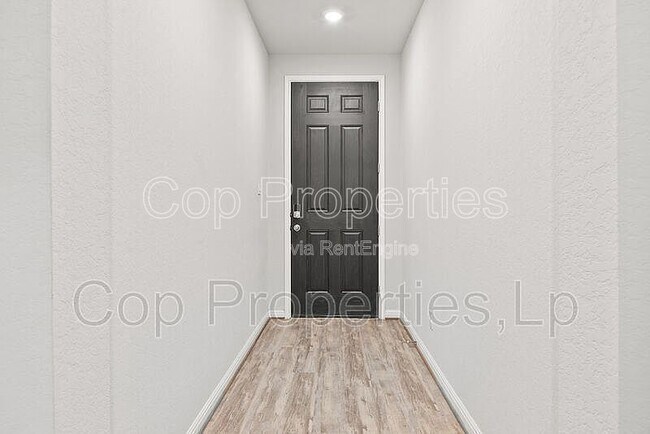 Foto del edificio - 11627 Troubadour Trl