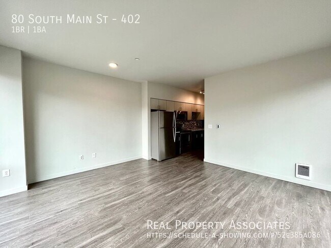 Building Photo - 80 Main Apartments 1 Bed/1 Bth - Seattle's...