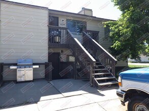 Building Photo - 1323 Eagles Nest Cir