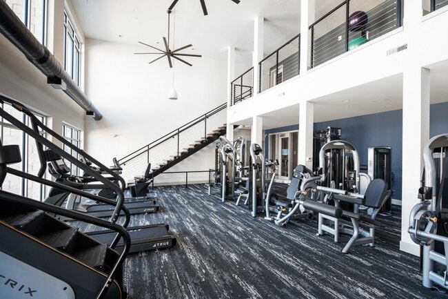 Photo - Broadmoor at Rivers Edge Apartments