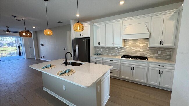 Foto del edificio - 9408 Coastline Wy