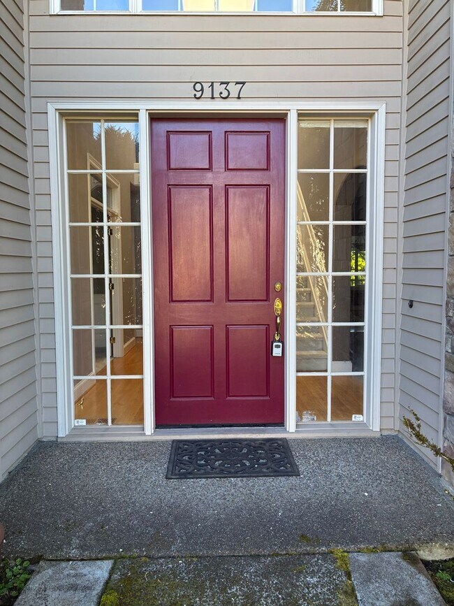Building Photo - 9137 NW McKenna Dr