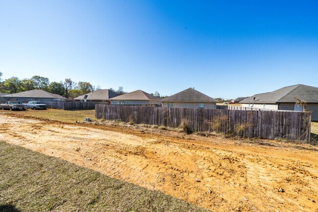 Building Photo - 3510 Joyce Lewis Avenue Tuscaloosa, AL 35401