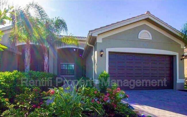 Foto del edificio - 11952 Five Waters Cir