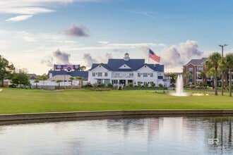 Building Photo - 20050 Oak Rd E Building Photo - 20050 Oak Rd E