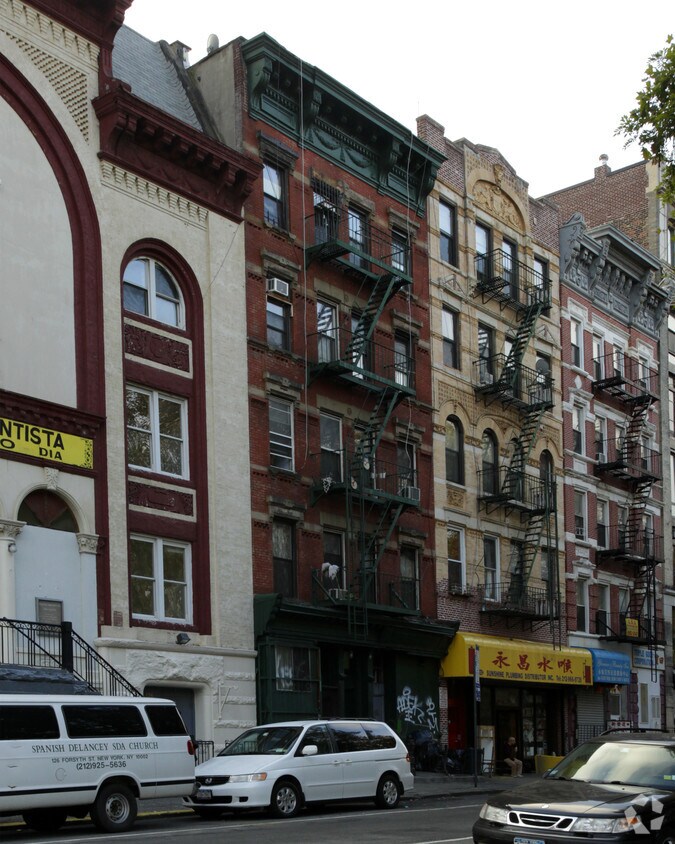 Foto del edificio - 124 Forsyth St