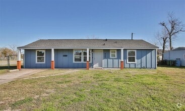 Building Photo - 8103 Marcy Dr