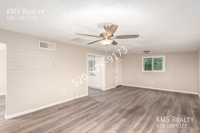 Foto del edificio - 1019 E 27th St