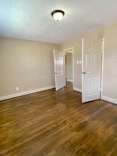 Building Photo - 7622 Pecan Villas Dr