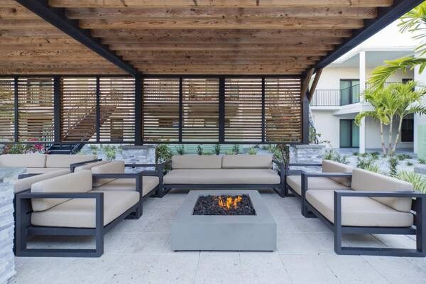 Foto del edificio - 115 S Lois Ave