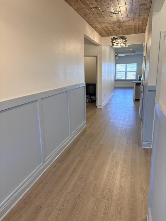 Foto del edificio - 15600 Arran Wy