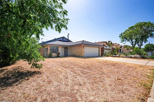 Foto del edificio - 1108 Peach Tree Cove