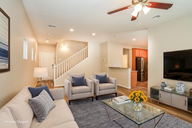 Foto del edificio - 4508 Harbison Canyon Ct