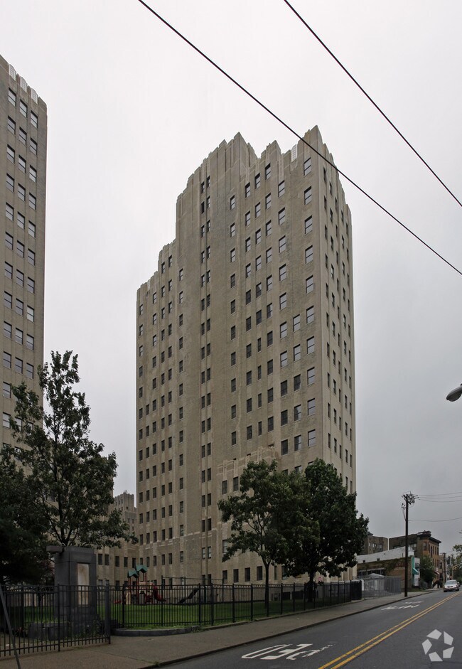Foto del edificio - The Beacon Commerce