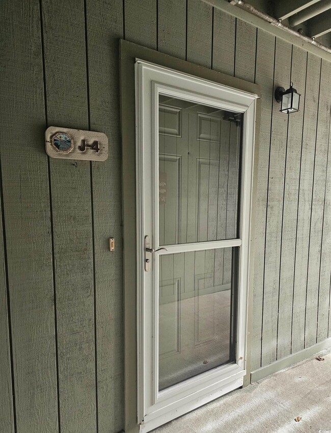 Building Photo - 4710 Cobblestone Dr