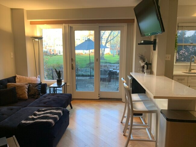 Foto del edificio - 2500 Q St NW