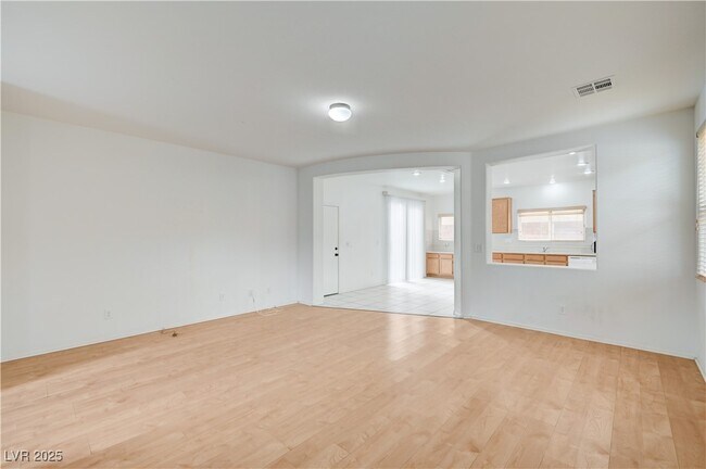 Foto del edificio - 40 Fundy Ave
