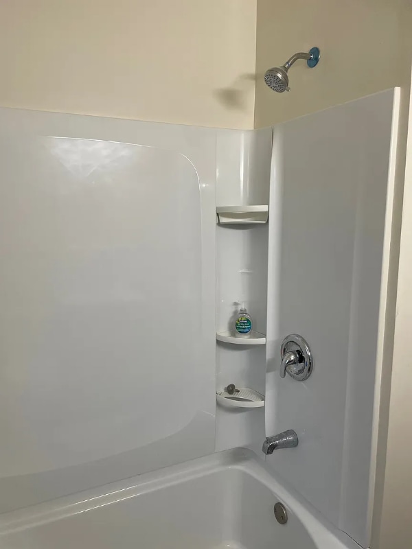 Foto del edificio - 1022 N Menard Ave