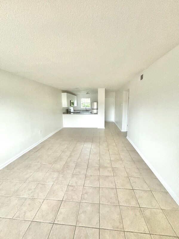 Foto del edificio - 99 S 3rd St