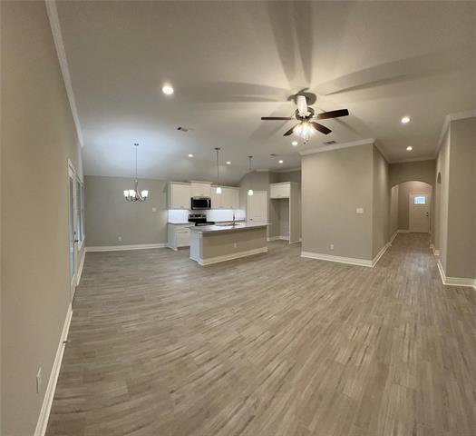 Foto del edificio - 906 Hardaway Ln