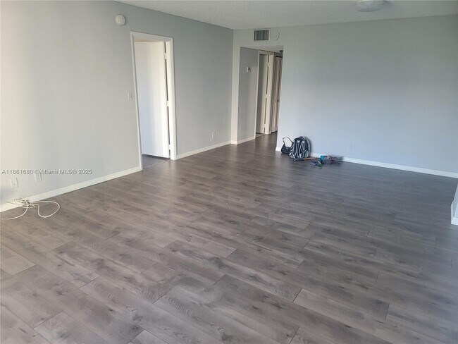 Foto del edificio - 3800 S Ocean Dr