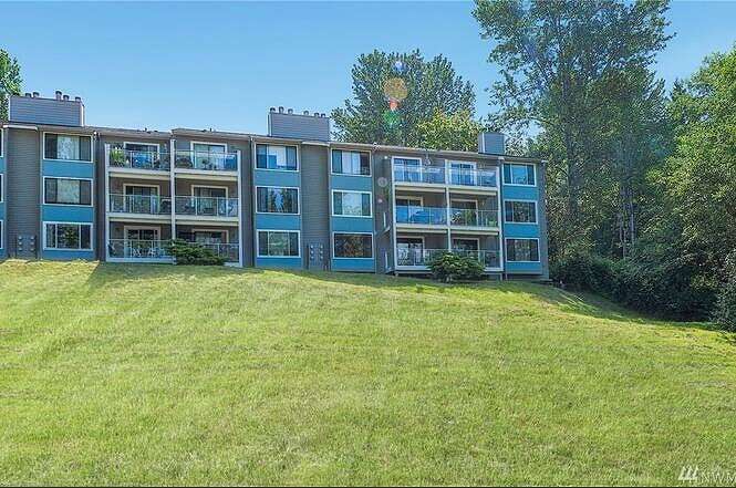 Primary Photo - Lea Hill Condominiums