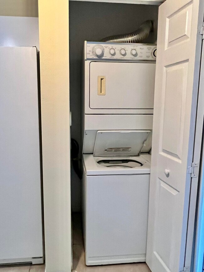 3740 N Jog Rd Unit 103, Royal Palm Beach, FL 33411 Condo for Rent in