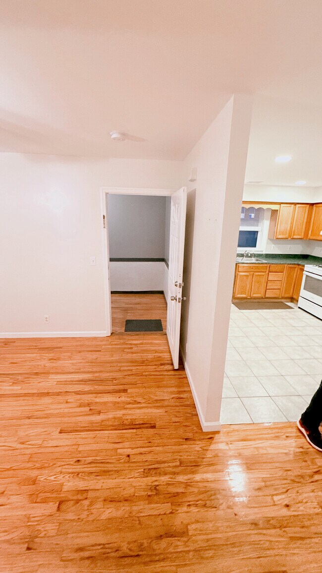 Foto del edificio - 71 Hartford St