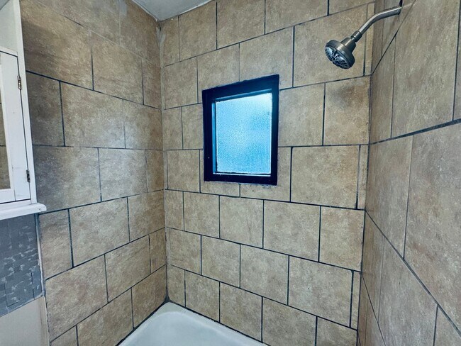 Foto del edificio - Timberlake Area House