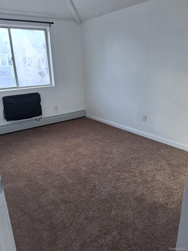 Foto del edificio - 108-44 172nd St