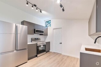 Building Photo - 25 NW 78th St