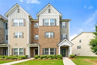 Building Photo - 5959 Landers Loop